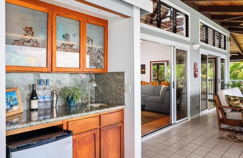 Honaunau-Napoopoo House | Maka Nui Estate Luxury OceanView Retreat Above Kealakekua Bay, Family friendly