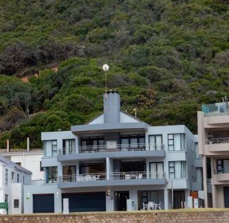 Herolds Bay Apartment | Makarios On Sea