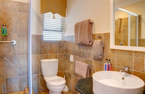 Herolds Bay Apartment | Makarios On Sea