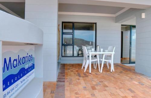 Herolds Bay Apartment | Makarios On Sea