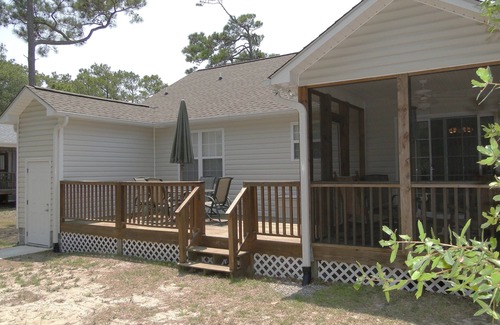 Tranquil Harbour House | Make GREAT Memories at this Relaxing Getaway