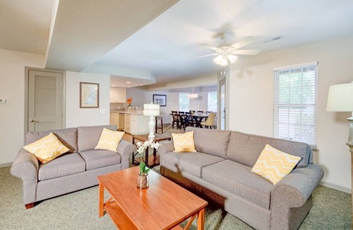 Sea Scape Resort | Make Memories at the Beach! Minutes to Southern Shores Beach, Pool, Lake, Hiking