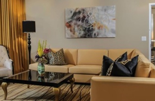 Las Vegas Resort | Make your Reservations for the Las Vegas Formula 1 Race: November 16th - 18th!