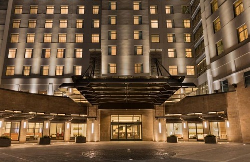 Berkeley Heights Hotel | Make Your Trip More Enjoyable! Pool, Parking, Pets Allowed, Free Breakfast!