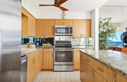 Wailea Hotel | Makena Surf - CoralTree Residence Collection