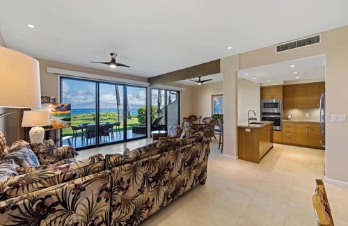 Wailea Condo | Makena Surf F109 Beachfront Resort - 2 Bedroom Oceanfront Condo