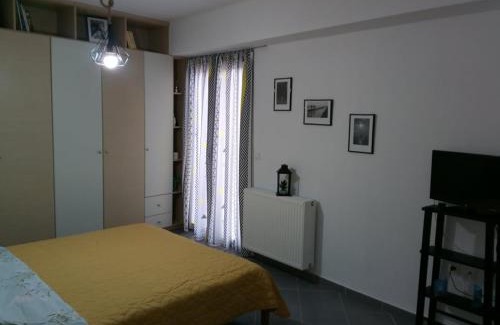 Mesolongi Apartment | Makis rooms C