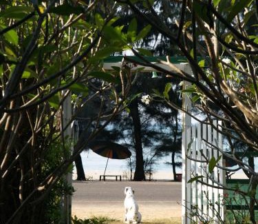 Rayong Hotel | Makmai Villa - Rayong