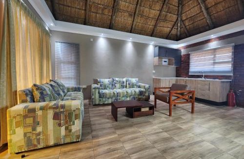 Kgatleng Hotel | Makua Bush Hotel