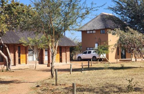 Kgatleng Hotel | Makua Bush Hotel