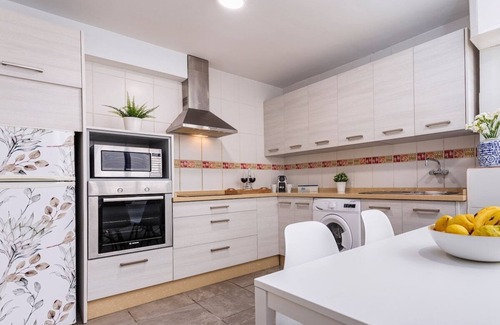 Perchel Sur Apartment | -MalagaSunApts- Premium Centre FreeParking
