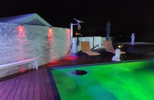Damencourt Apartment | MALAKA F1 TOUT CONFORT Le Moule avec Piscine