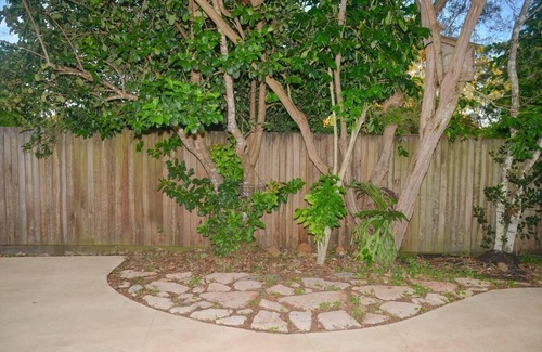 Witta Cottage | Maleny District - Charming Cottage in Witta 2 beds