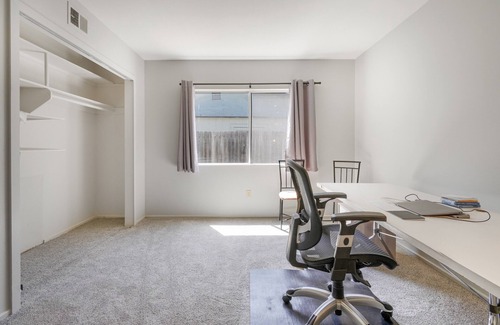 Western Malibu House | Malibu Beach 3 bd, 2 ba Monthly rental. Private pool/spa, private beach.