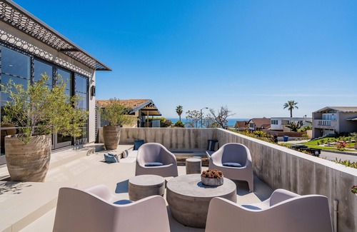 Malibu House | Malibu Beach House with ocean and mountains views with cooling Pacific breezes