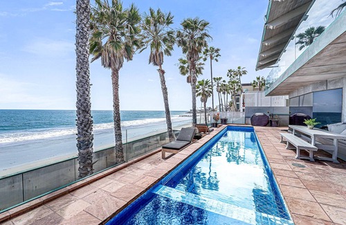 Eastern Malibu House | MALIBU PRIVATE BEACHFRONT ESTATE WITH POOL & SPA | 4 BEDROOM