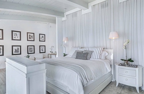 Eastern Malibu House | MALIBU PRIVATE BEACHFRONT VILLA WITH POOL & SPA, 4 BEDROOM