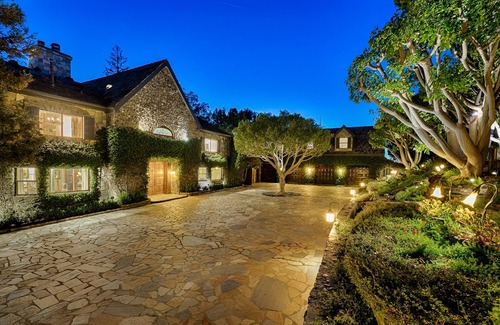 Central Malibu House | Malibu Stone Manor - A True Paradise