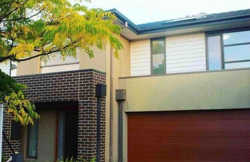 Truganina House | Malik place