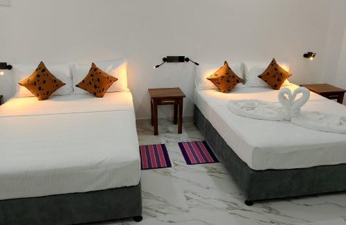 Mahasenpura Hotel | Malindu Yala Gate
