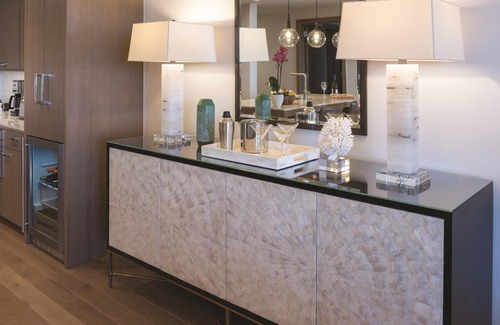 Foster Village Condo | Maliula 3-Bdrm Signature, Penthouse-style with Ocean View Lanai