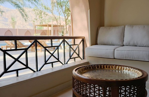 Luxor House | Malkata House - Luxe Desert ground floor Suite: Pool & Dine