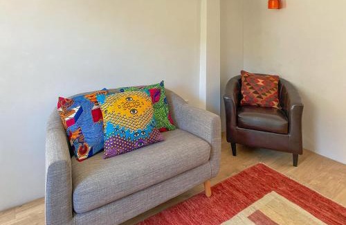 Portland House | Mallams Art House
