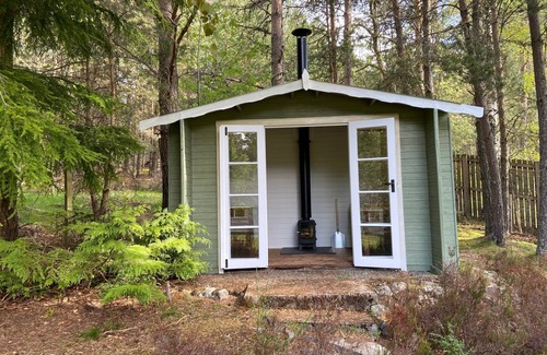 Boat of Garten Cottage | Mallard - sleeps 6 guests in 3 bedrooms