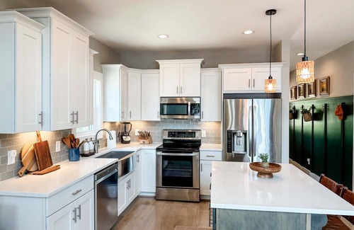Shelby House | Mallards Nest on Lay Lake: Game Room & Boat Ramp
