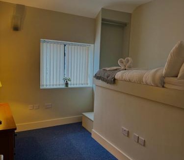 Armagh Apartment | Mallview Coach House