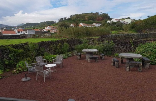 Ponta Delgada House | Malta House - a good holiday on the green island next to the beach