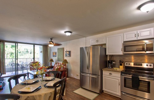 Hilo Condo | Maluhia Kahakai unit 111- Swim and Snorkel with Turtles