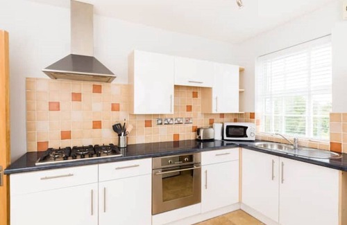 Little Malvern Apartment | Malvern Wells Apartment with Lovely Balcony Views