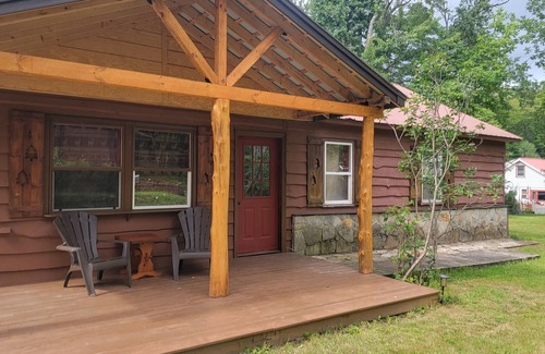 Saranac Lake Cabin | Mama Bear's Cabin