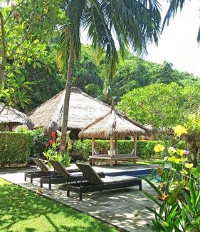 Senggigi Bed & Breakfast | Mama Bella's Retreat