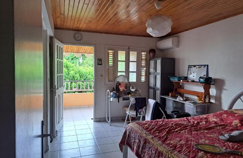 Case-Pilote Villa | Mamour