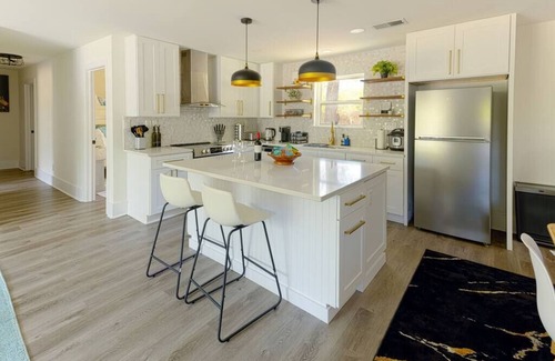 Onion Creek Meadows House | Manchaca Meadows | Hot Tub | 15 min to DT