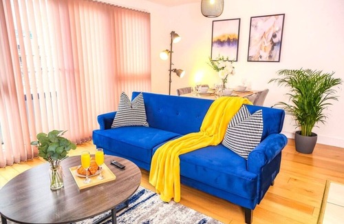 Northern Quarter Apartment | Manchester City Centre- 2 Bedroom Flat By Bevolve