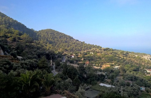 Faralya House | Mandalin Holiday House: Escape to nature and peace!