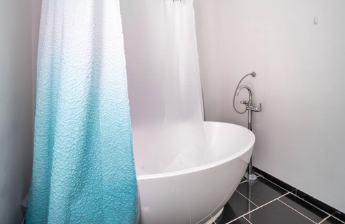 Sunbeam House | ~Mandarin Melody~King Bed Sleeps 11~Heated Pool 25 Minutes to Jacksonville Beach~