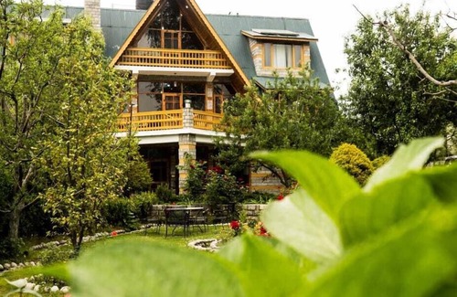 Manali Cottage | Mandawara - Shri Orchard House