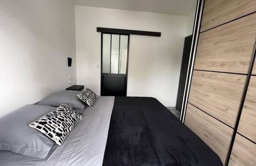 Manapany-les-Bains Ski Chalet | MANDEVILLA