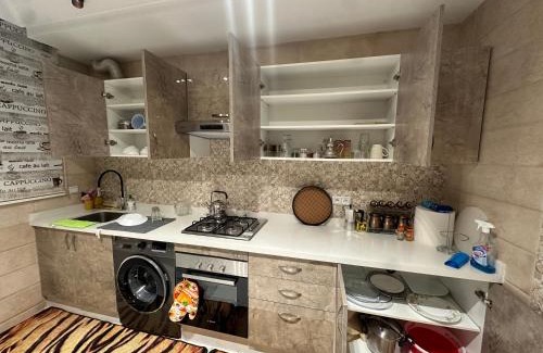 Mellalyene Apartment | Mandri apart