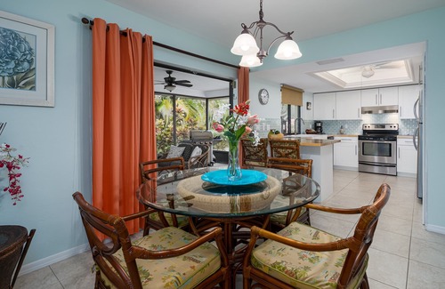 Bonita Springs House | Mango Bungalow -Tropical Paradise private pool, beach, shopping, dining awaits