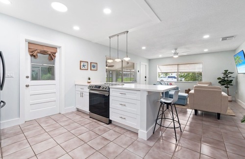 Fort Pierce House | Mango Tree by the Sea, Hutchinson Island - Bungalow B!