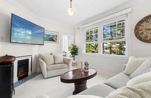 Manly Apartment | Manly Harbour