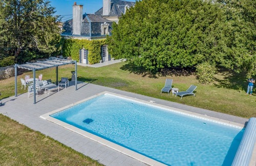 Irais Villa | Manoir Du Village - Five Bedroom Villa, Sleeps 10