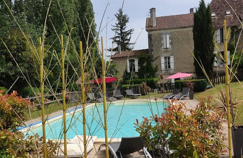 Montmoreau-Saint-Cybard House | Manoir La Breuille - elegant Manor house with private heated pool