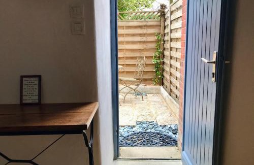 Montauban-de-Bretagne Apartment | Manoir Les Vieilles Aires