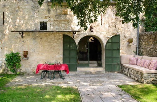 Navacelles Villa | Manoir Navacelle - Four Bedroom Villa, Sleeps 6